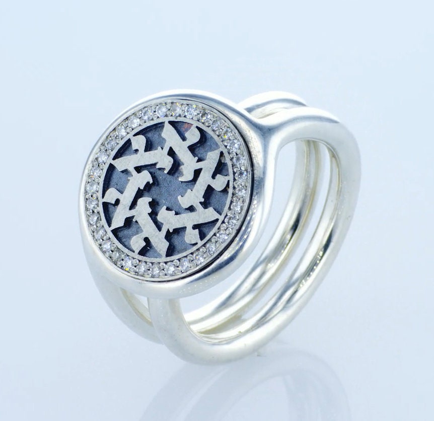 Star of David Signet Ring with Diamonds
