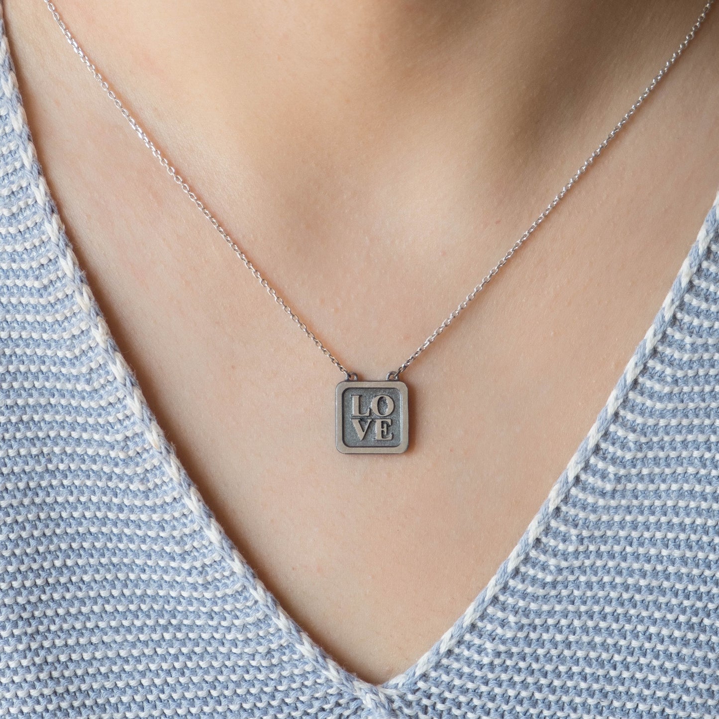 Ahava Necklace - Hebrew Love Pendant