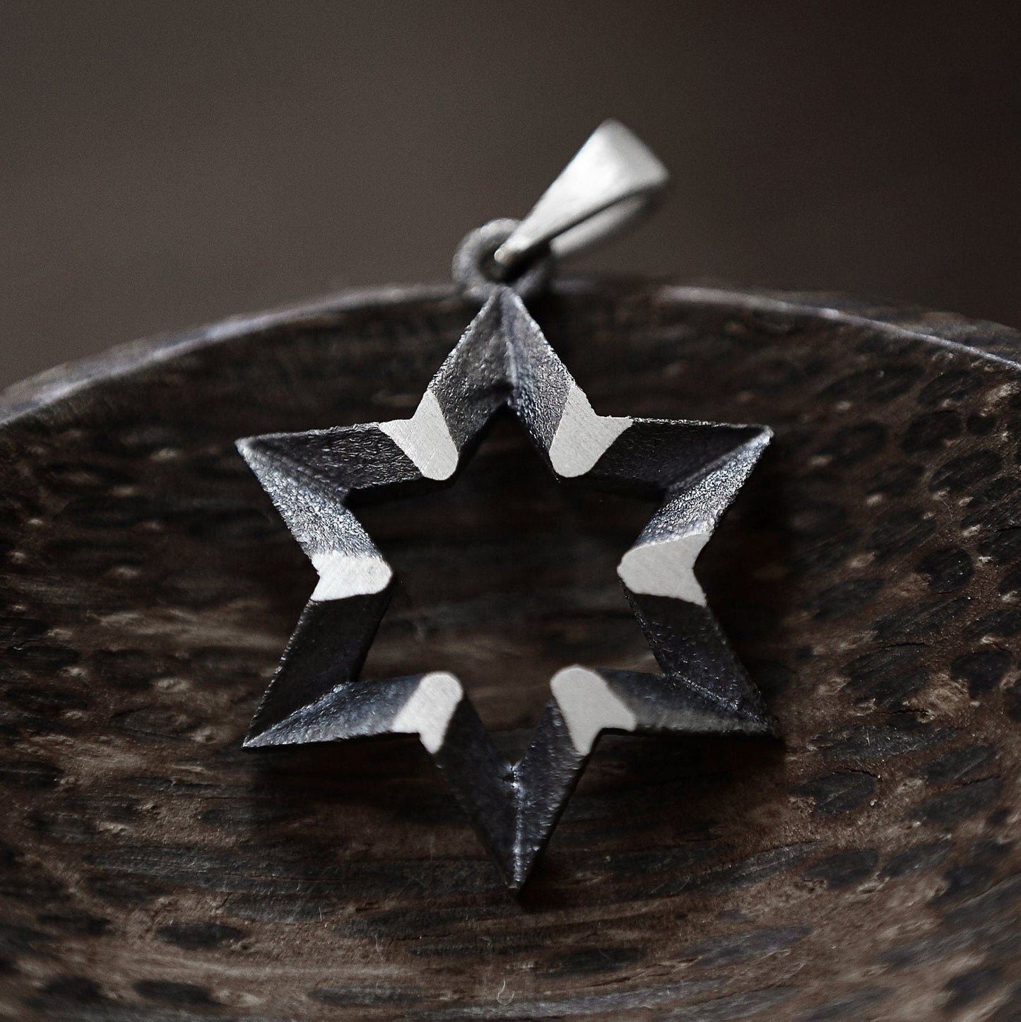 Sharp Star of David Necklace