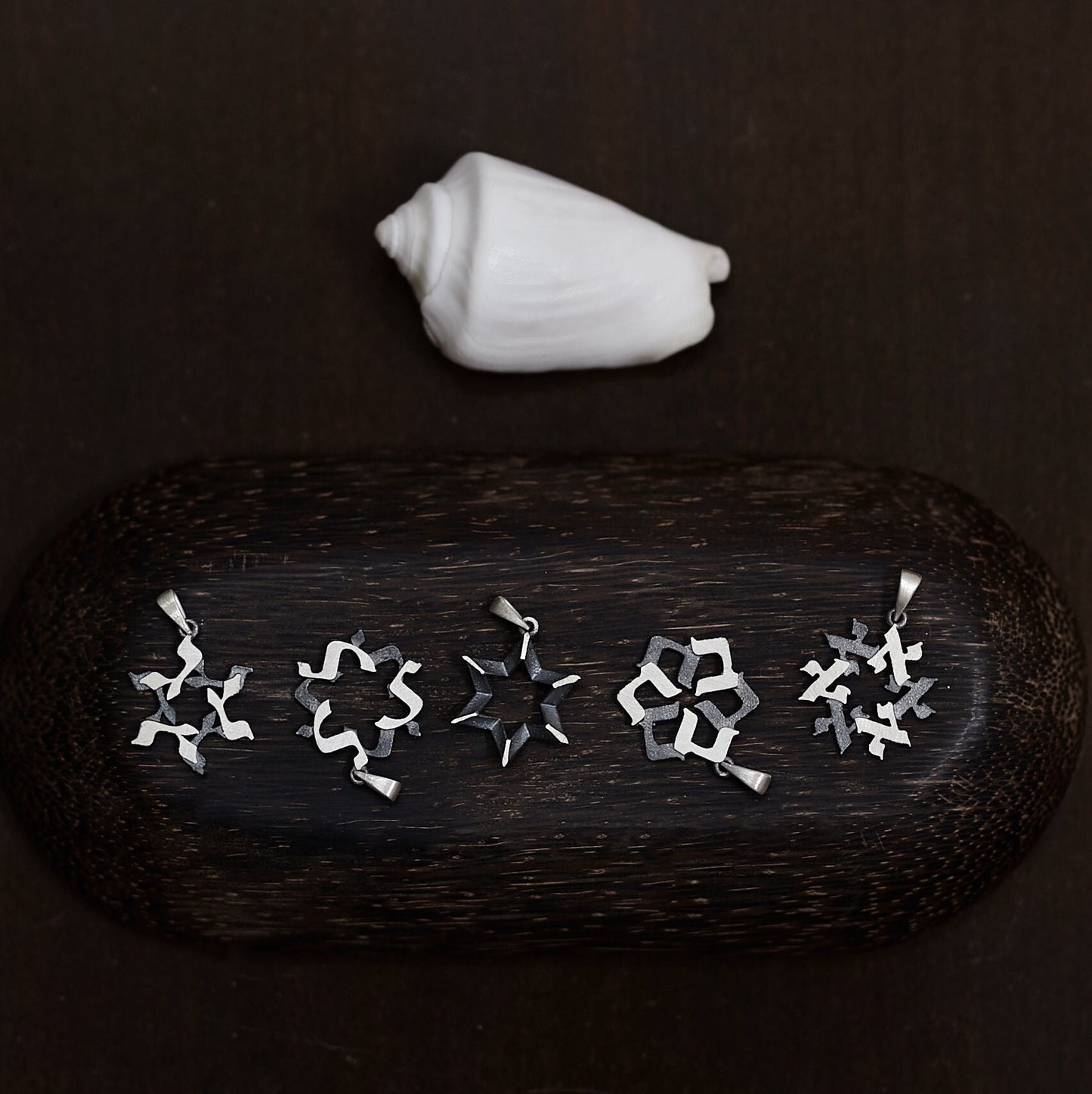 Sharp Star of David Necklace