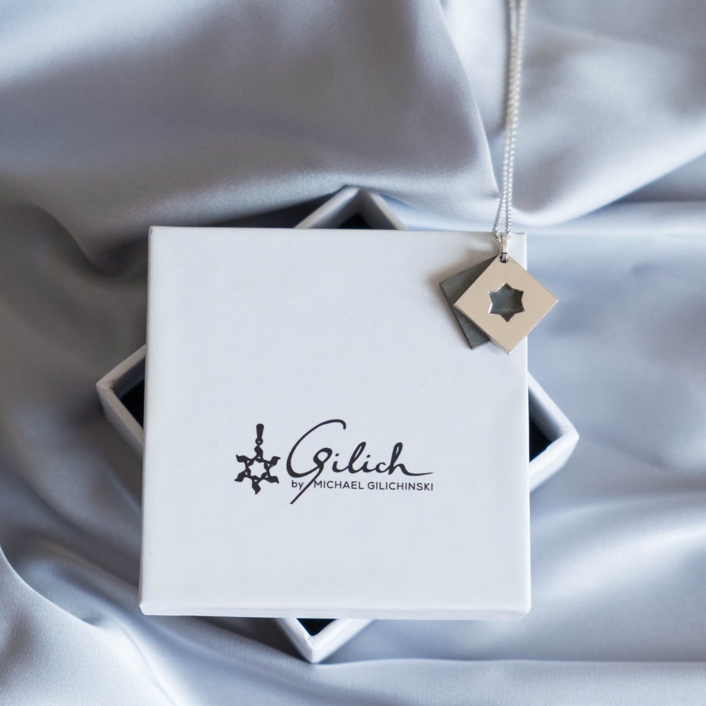 Silver Magen David – Movable Square Star Necklace