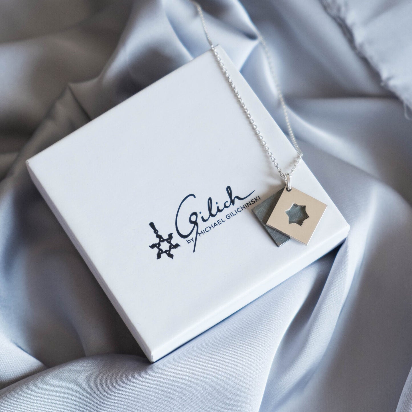 Silver Magen David – Movable Square Star Necklace